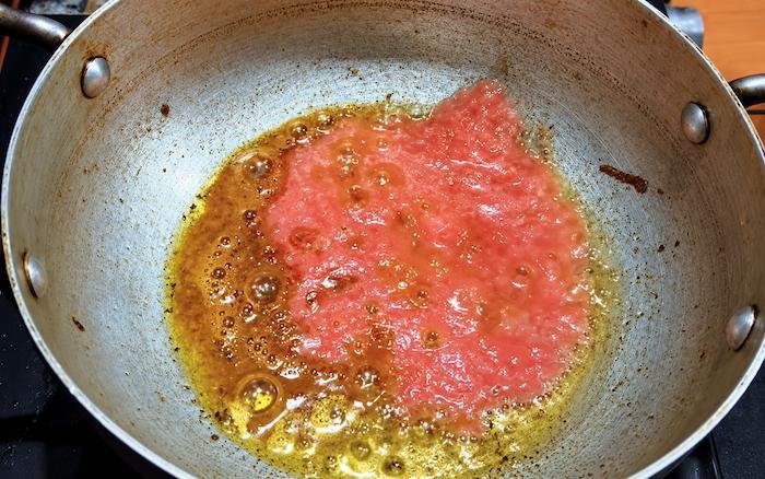 Prepare the Tomato Base