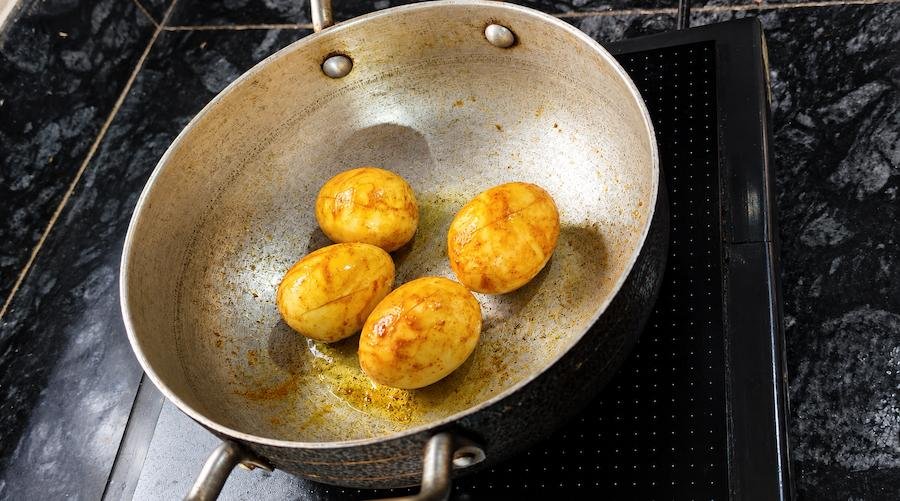 Fry the Eggs
