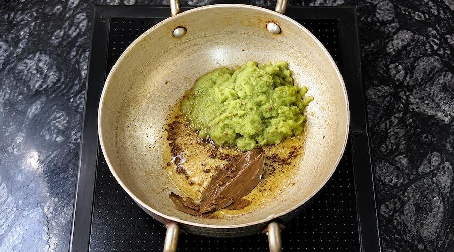 Cook the Onion Paste